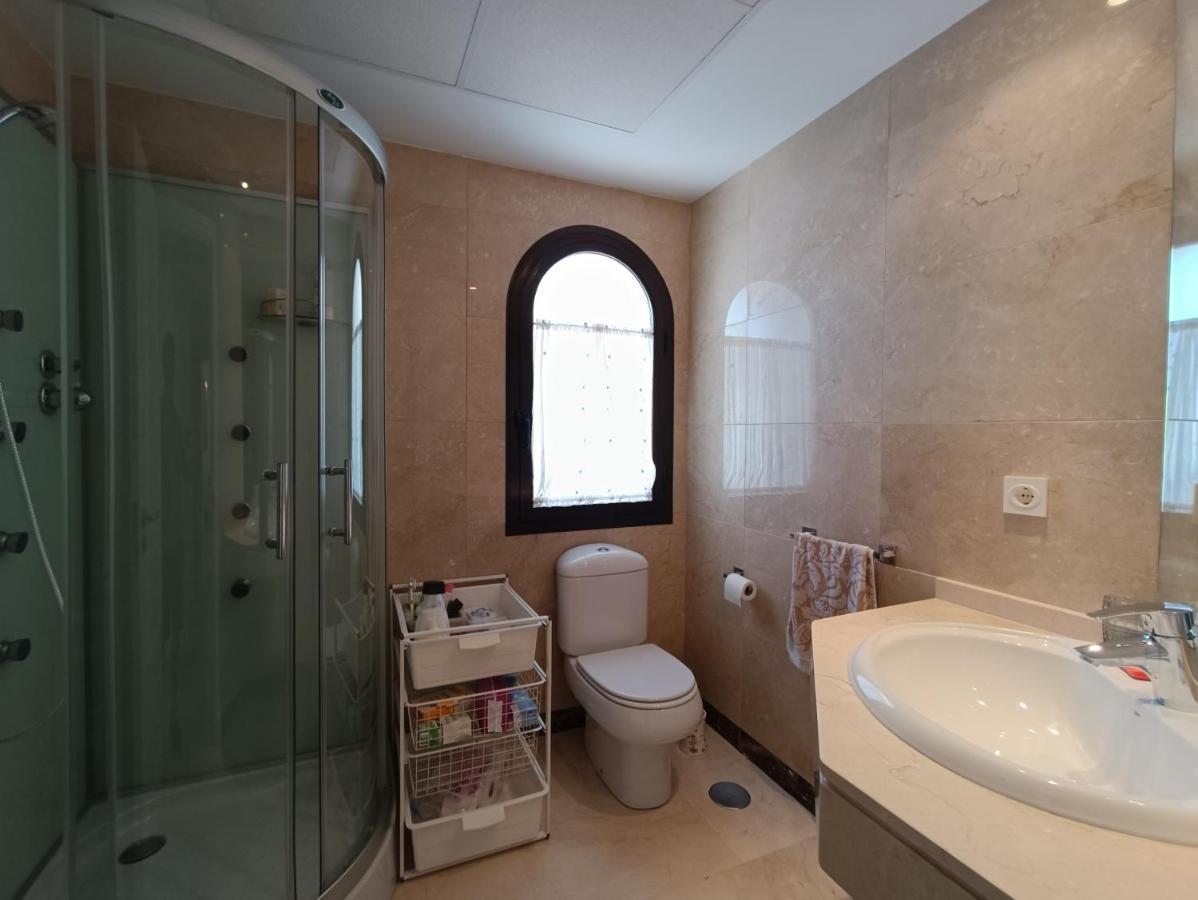 Amplio Apartamento En Portofino La Alcaidesa Zewnętrze zdjęcie